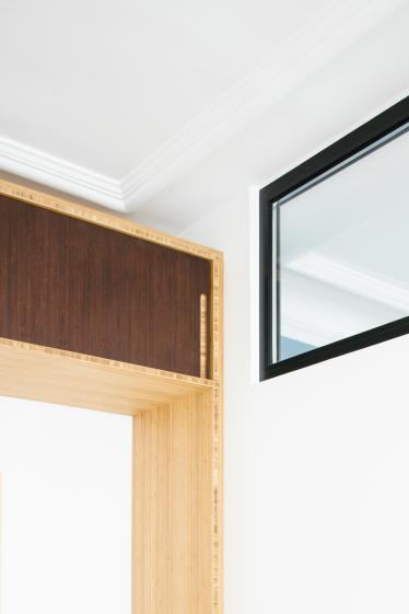 Le meuble sur-mesure d'inspiration japonaise dans le bureau : bambou massif marq