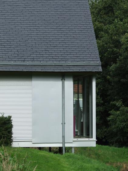ossature bois bardage aluminium porte à faux