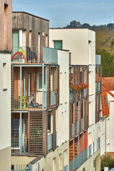 63 logements