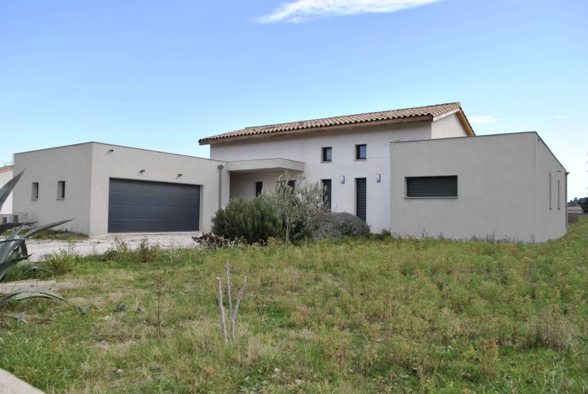 Villa cathedrale - façades contemporaines - Amélie Soriano Architecte