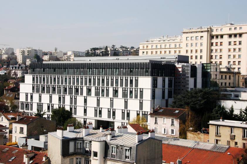 hf10-photo_mairie_-a_mettre_en_nb_bd.jpg