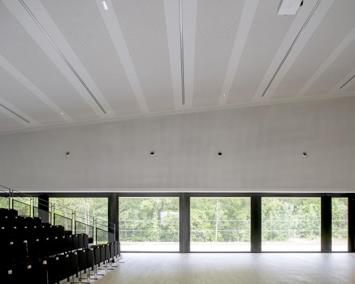 aga_salle_langdevant_hd_44.jpg