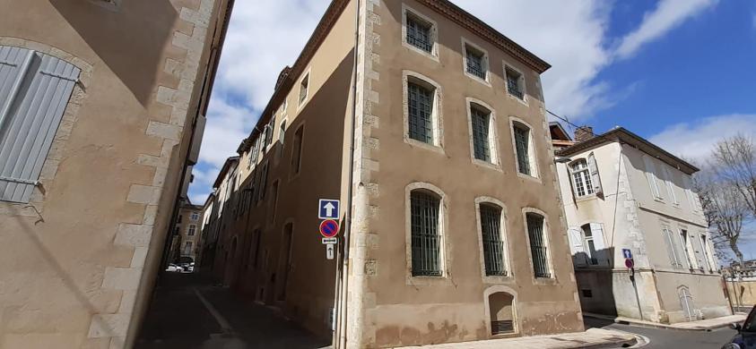 VUE  BATIMENT 3 & 5 RUE CHENIER POUR LE SERVICE DES FINANCES DE LA VILLE D'AUCH.