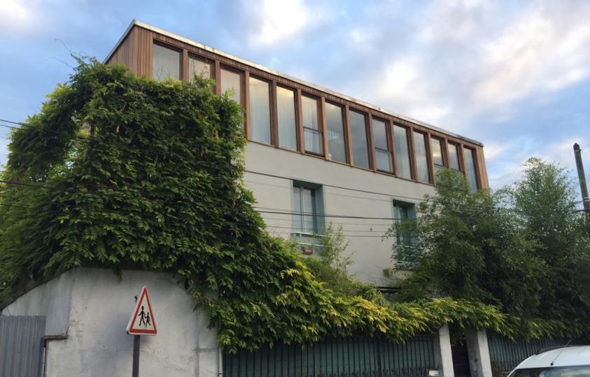 Création de deux pièces par rehausse du toit en ossature bois