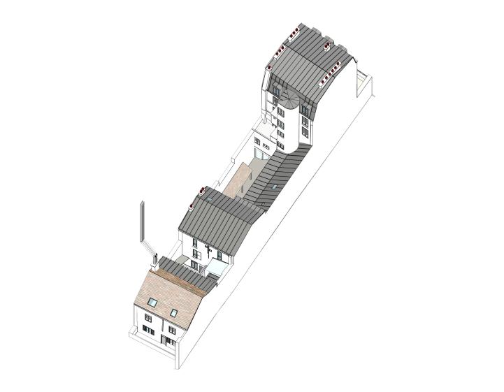 Ensemble faubourien de 4 bâtiments en moellons, pans de bois et plâtre.