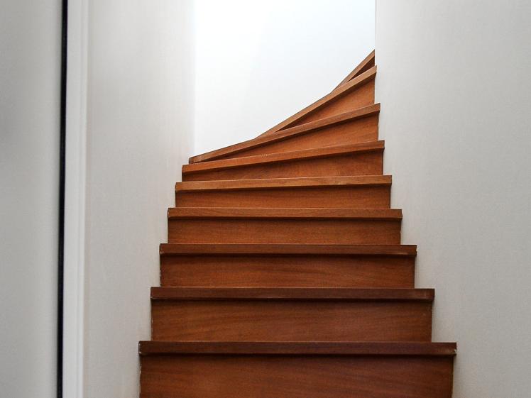 Escalier en bois exotique