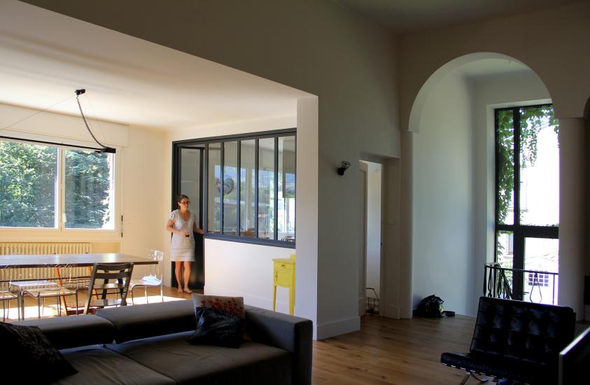 Modification de la paroi en pavés de verre et création d'un accès vers le jardin