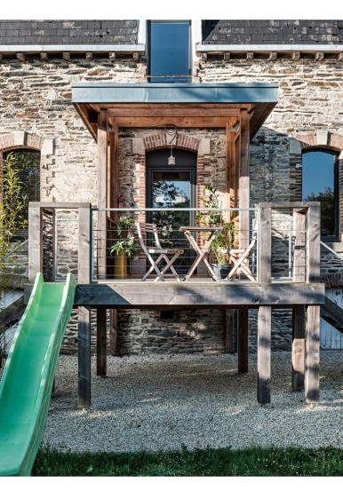 04-jd-architecture-janze-bretagne-rennes-extension-terrasse-bois-jardin-ecologiq