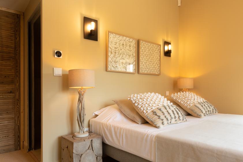 Rénovation d'une ancienne ferme en mas - Chambre 03
