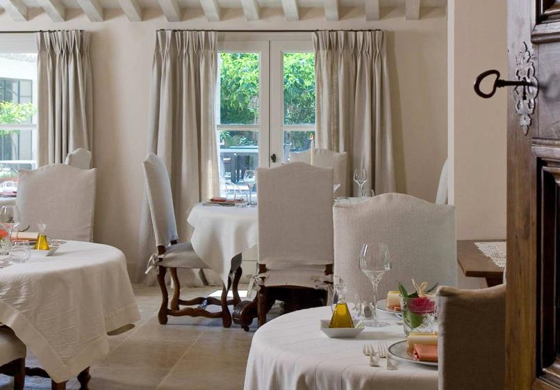 HOTEL DE CHARME - INTERIEUR - RESTAURANT