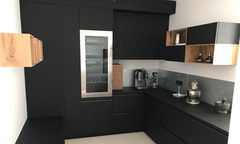 office-1200x720.jpg