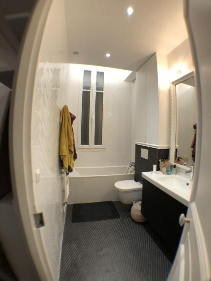 Nouvelle Salle de Bain à la place de l'ancienne cuisine
