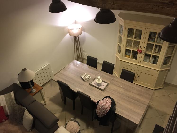 Salle à Manger - vue plongeante depuis l'Escalier
