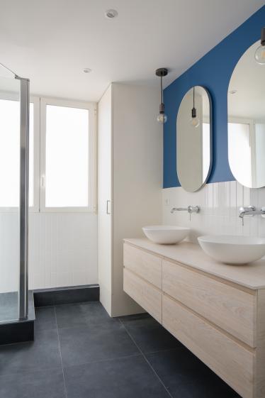 RÉNOVATION - Appartement à Boulogne Billancourt salle d'eau