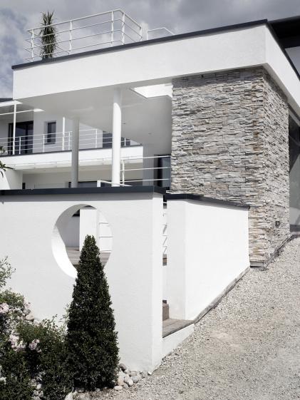 Construction d'une maison individuelle à Corenc 01 : extérieur