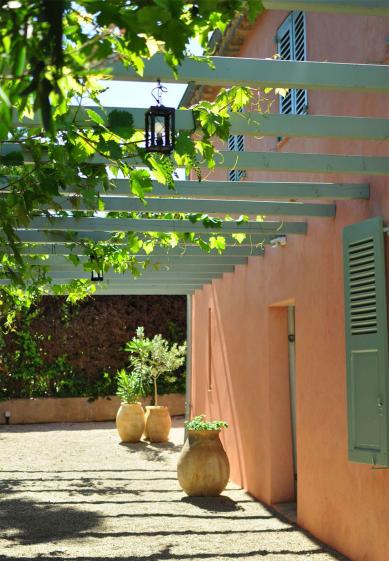 antibes-renovation.jpg