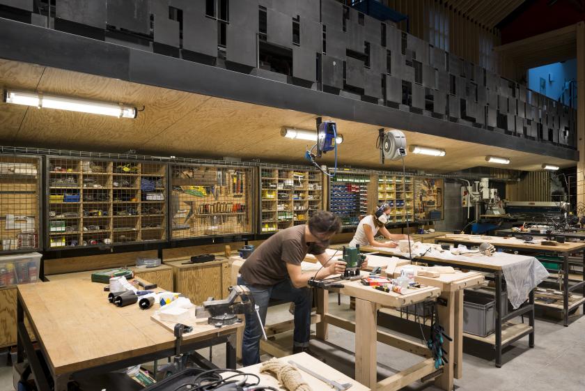 Établis et tables réalisés sur mesure