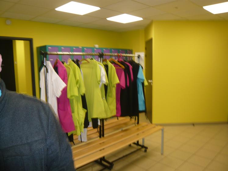 AMENAGEMENT INTERIEUR VESTIAIRES PERSONNELS
