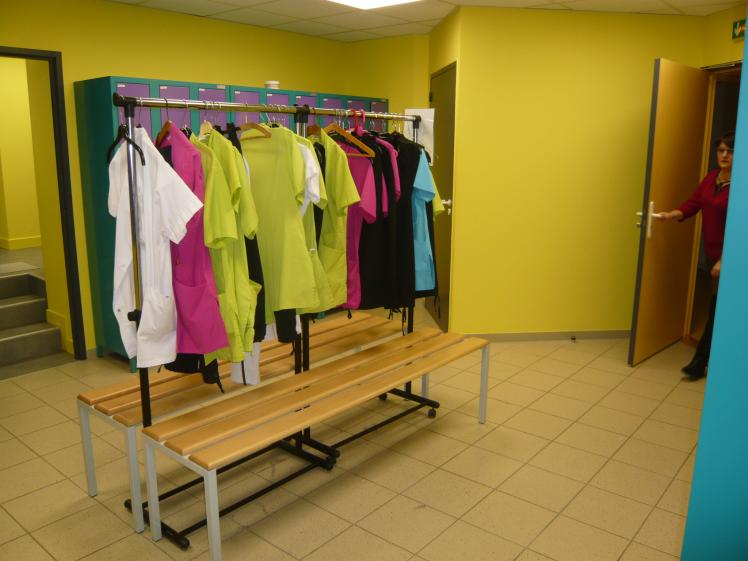 AMENAGEMENT INTERIEUR VESTIAIRES PERSONNELS