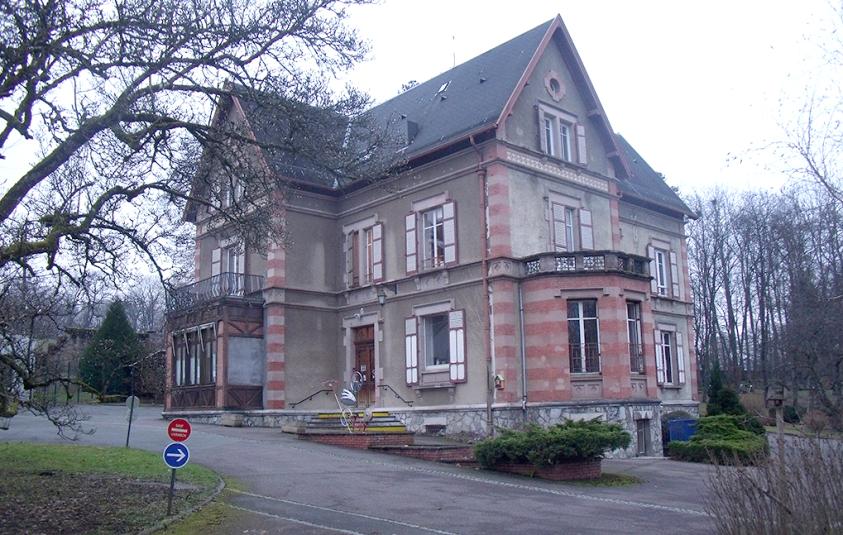 Le château avant