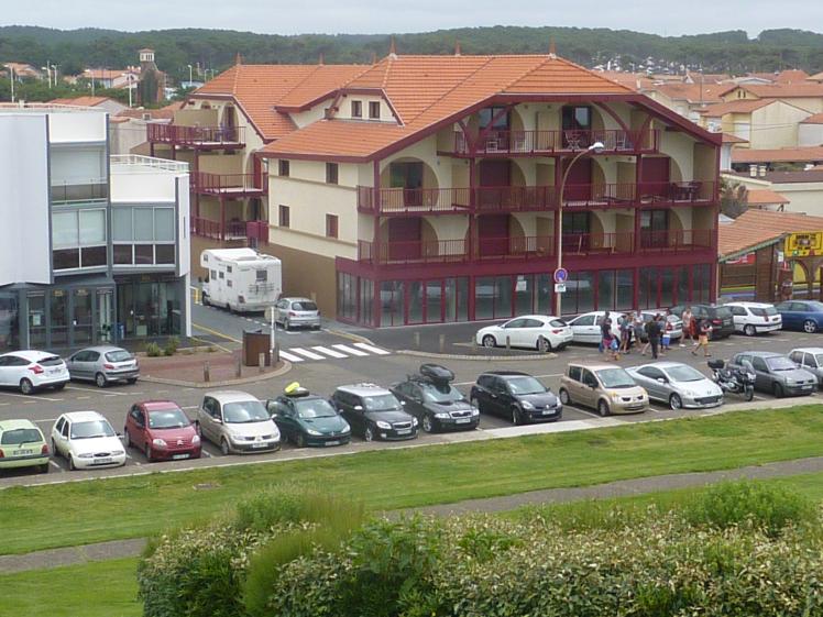 Façade Ouest depuis dune
