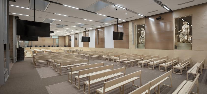 agence_beatrice_mouton_-_salle_d_audience_vue_long_gauche-21.jpg