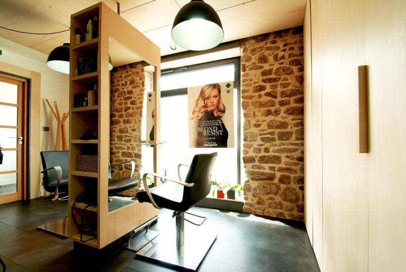Salon de coiffure à Plougoumelen