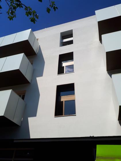 le_bourg_balcons_04.jpg