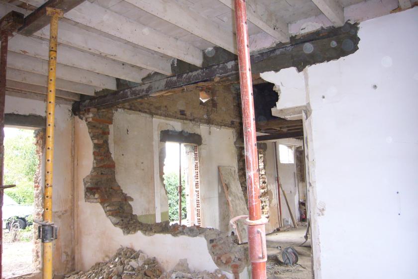 p1000985_linteau_percement_mur_ndeg2.jpg
