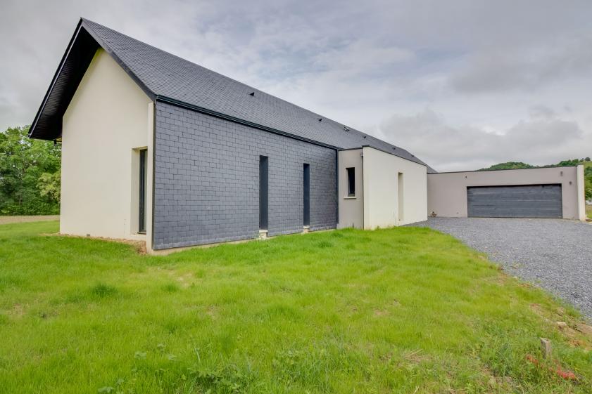 Construction d'une maison individuelle en secteur classé béarnais à LASSEUBE
