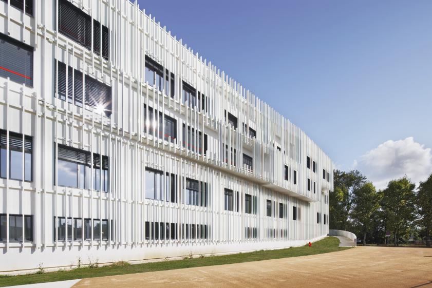4_a_hopital_villefranche_ext_2403.jpg