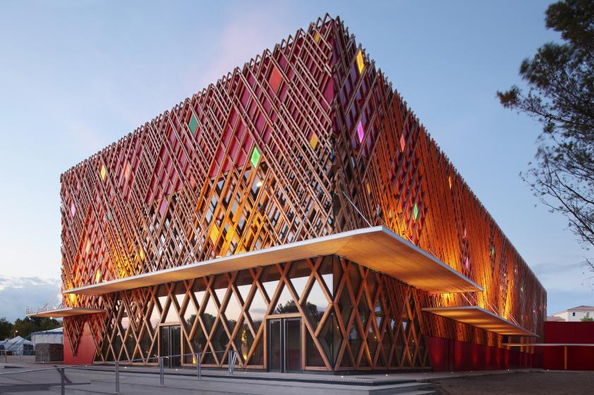 aarchitecture_theatre_cmarie_caroline_lucat_night-3.jpg