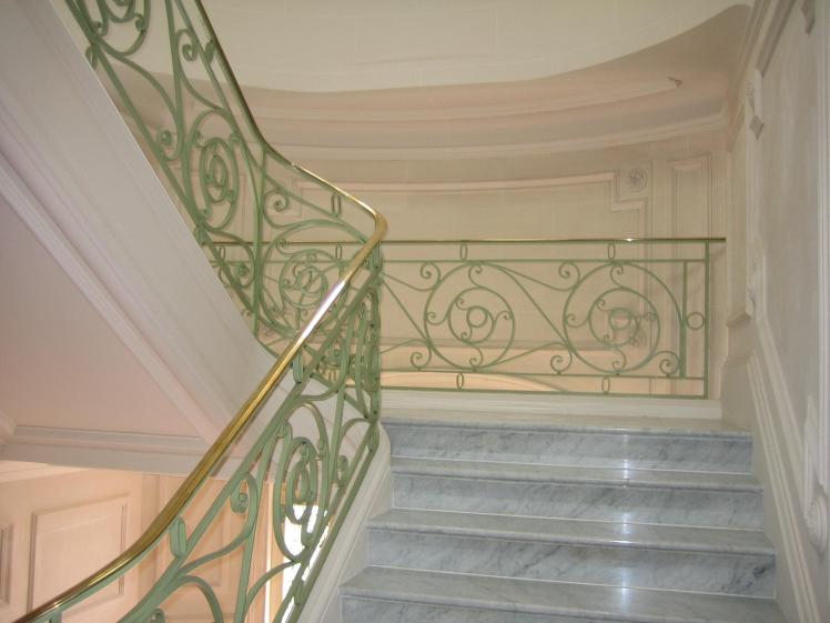 photo_001.jpg