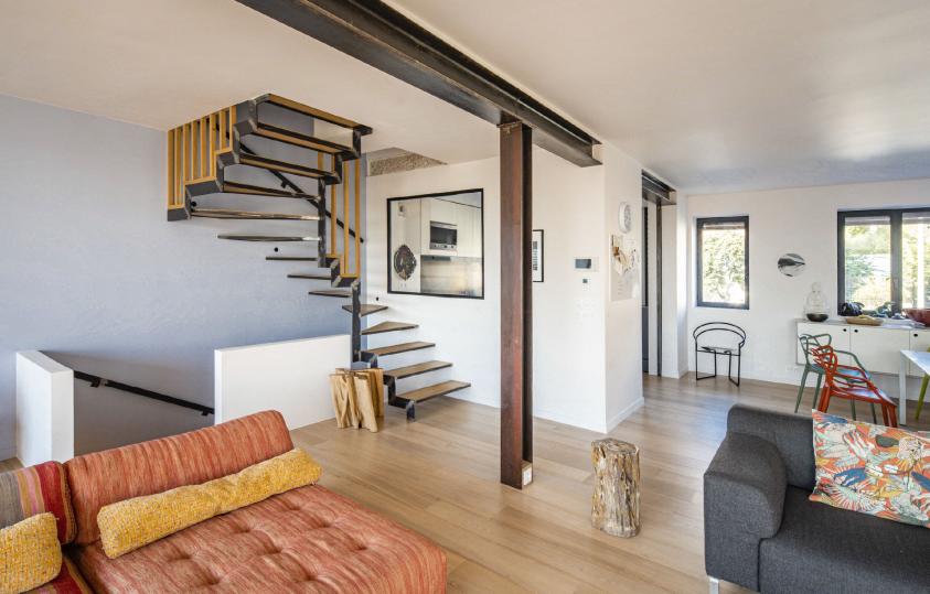 détails escalier, acier 