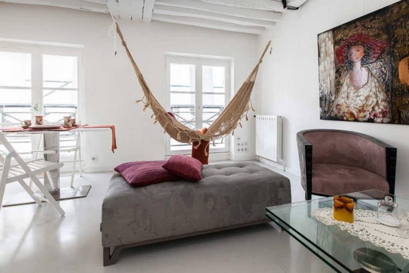 Rénovation complète d'un appartement dans le Marais à Paris - Séjour