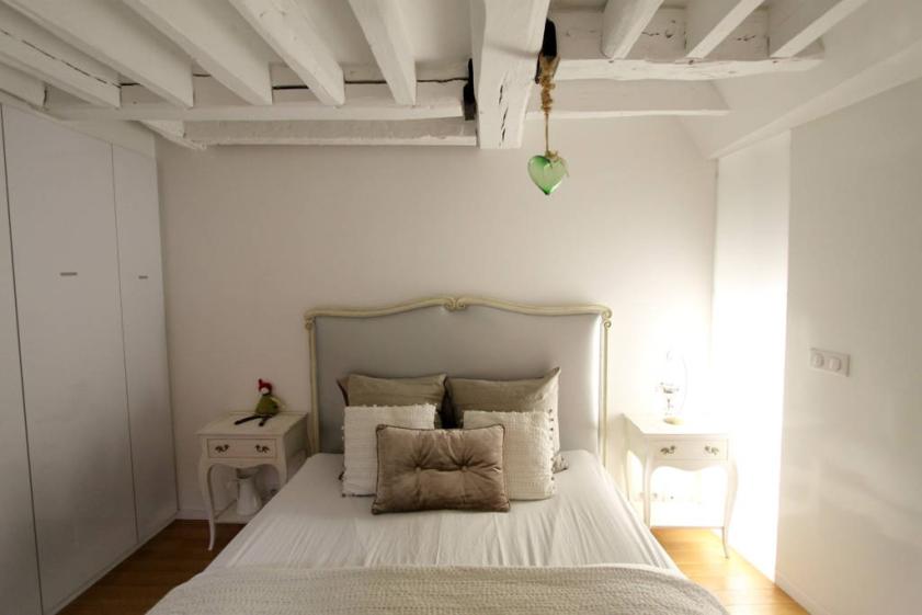 Rénovation complète d'un appartement dans le Marais à Paris - Chambre
