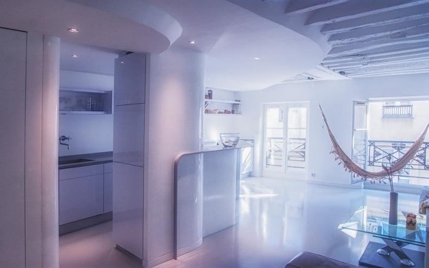 Rénovation complète d'un appartement dans le Marais à Paris - Depuis l'entrée