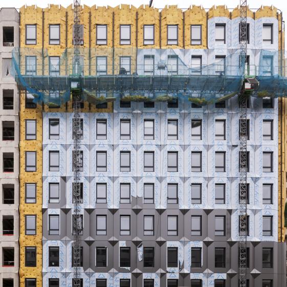 Spectaculaire ré-architecture de bureaux à Paris 13ème - pose de l'isolation ext