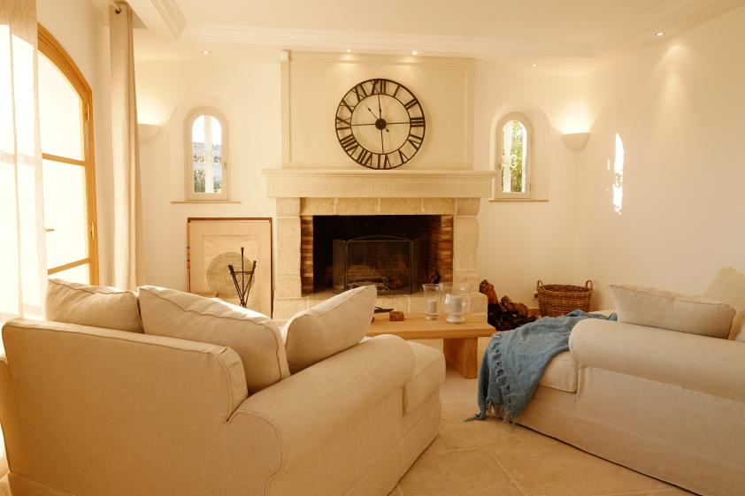 Salon - Renovation d'une villa a Mougins
