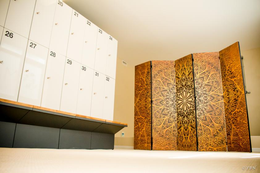Creation d'une salle de Yoga a Nice - vestiaires