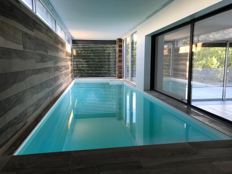 MOOVIS Architecte - RGB - Piscine intérieure