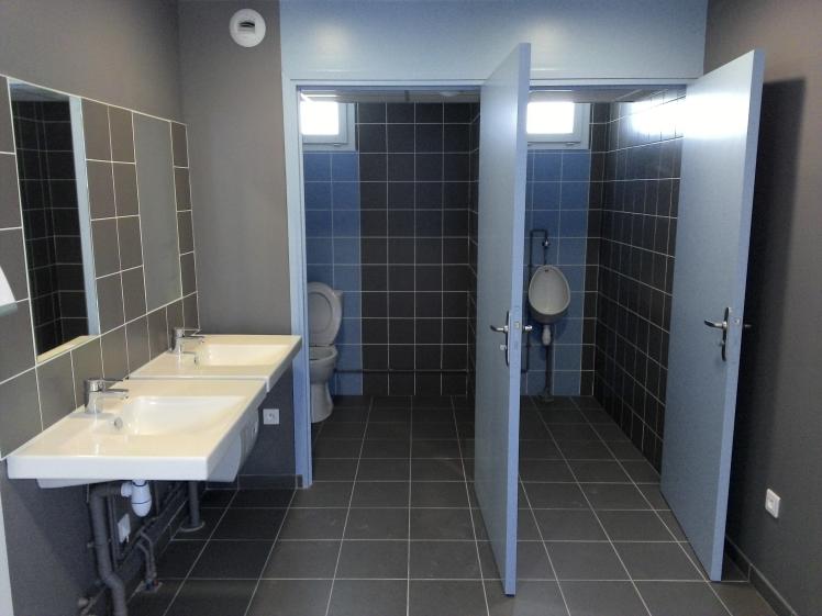 sanitaires.jpg