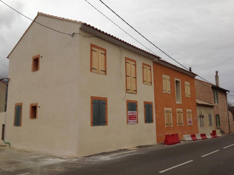 Maisons de village rénovées