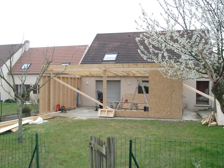 Extension à ST-THIBAULT, Réalisation de l'ossature bois