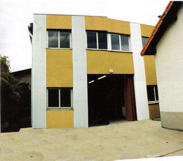 L'usine de menuiserie, la cour et la maison de gardien