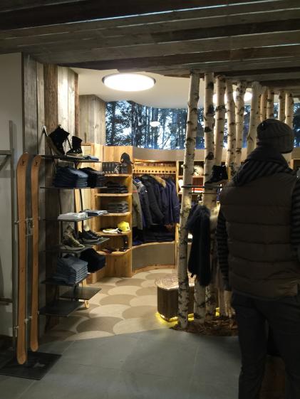  Corner vêtements 