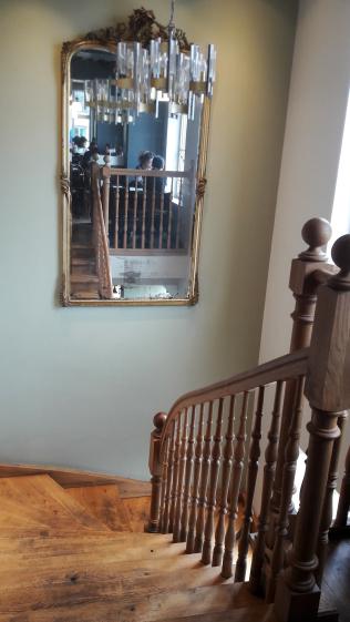 la cage d'escalier