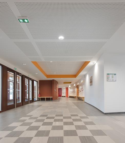 Restaurant scolaire et Accueil Périscolaire _ Hall d'entrée commun