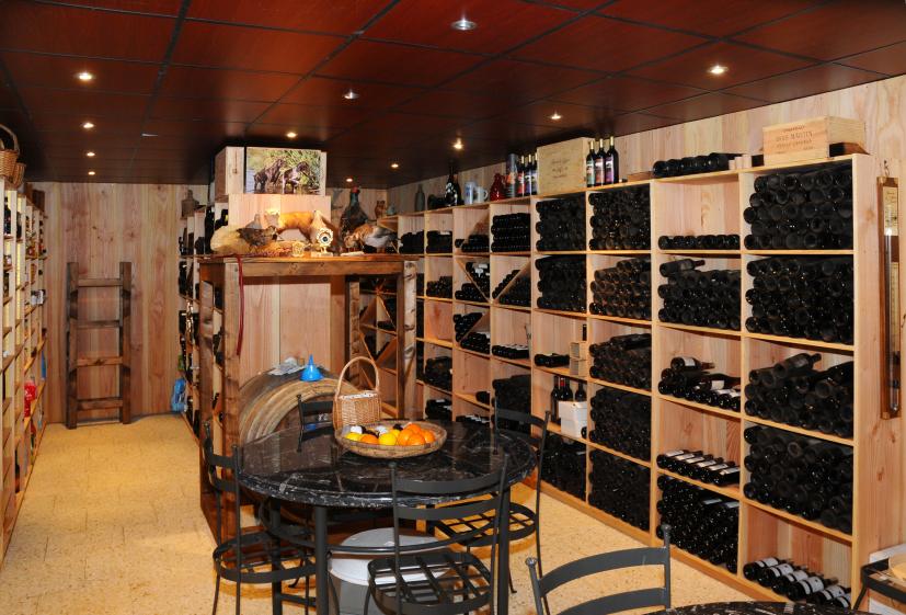 20_cave_a_vins.jpg