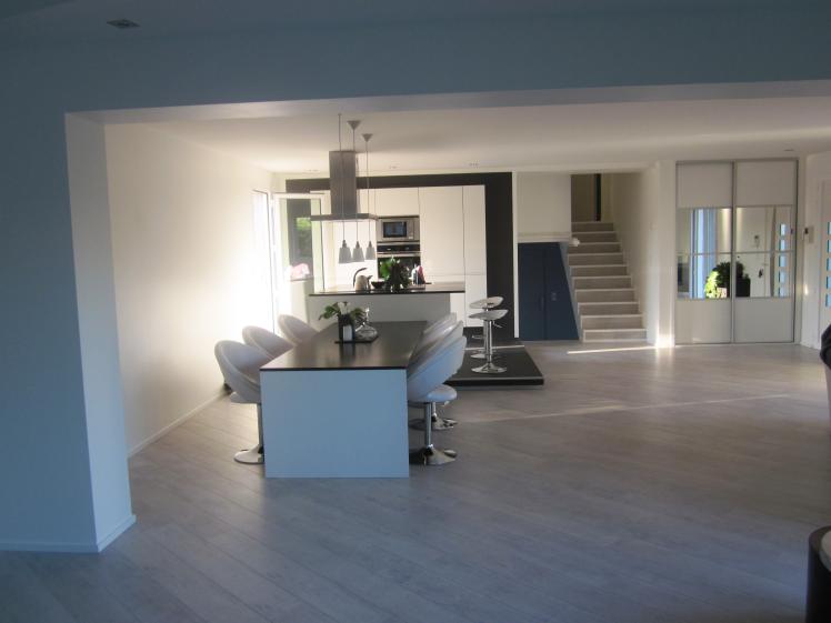 Vue sur cuisine - salon.